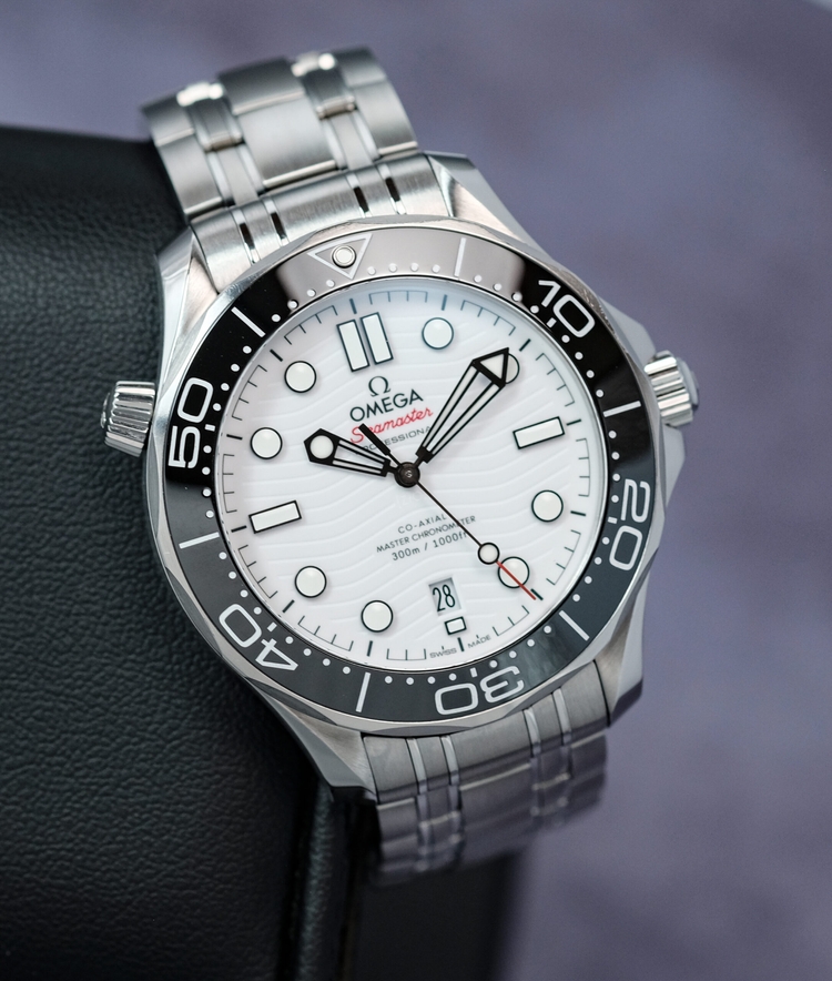 Omega Seamaster Diver 300M White Dial